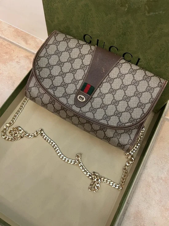 Gucci Brown Monogram GG Cross Bag - Picture 4 of 10